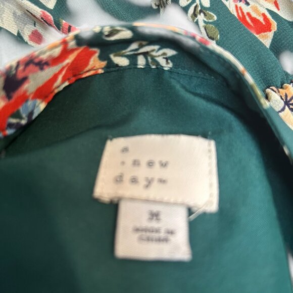 A New Day Dark Green Floral Long Sleeve Babydoll Dress Size M - Picture 4 of 5